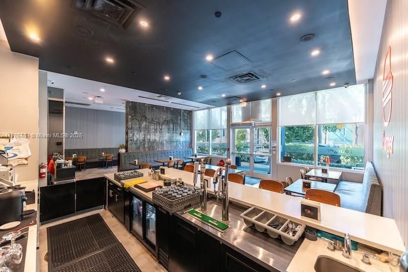 На продажу: $450,000 (0 спален, 0 ванн, 0 Квадратных фут)