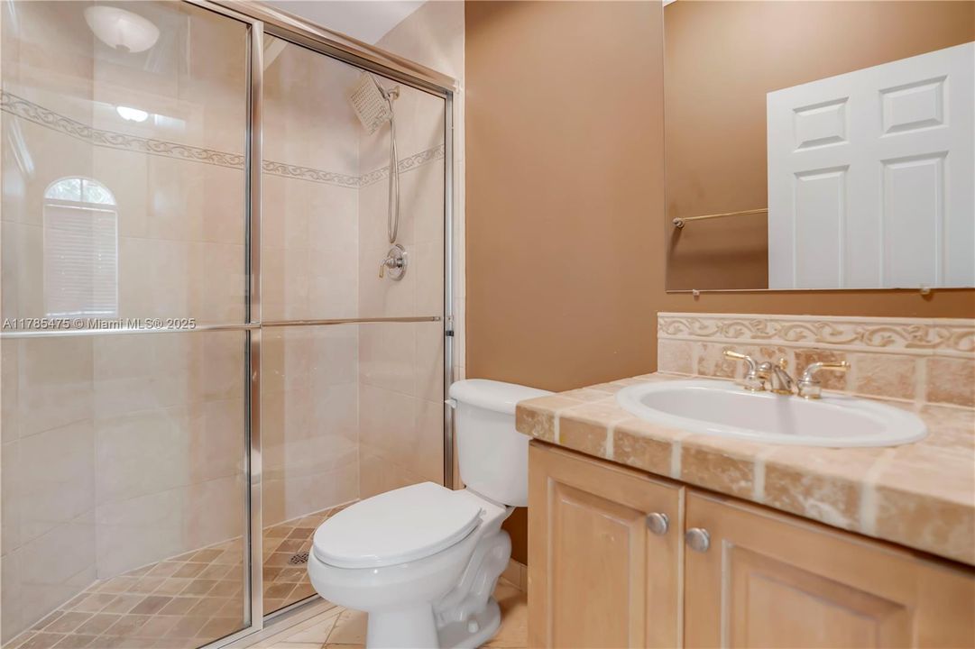 Recently Sold: $615,000 (4 beds, 3 baths, 1960 Square Feet)