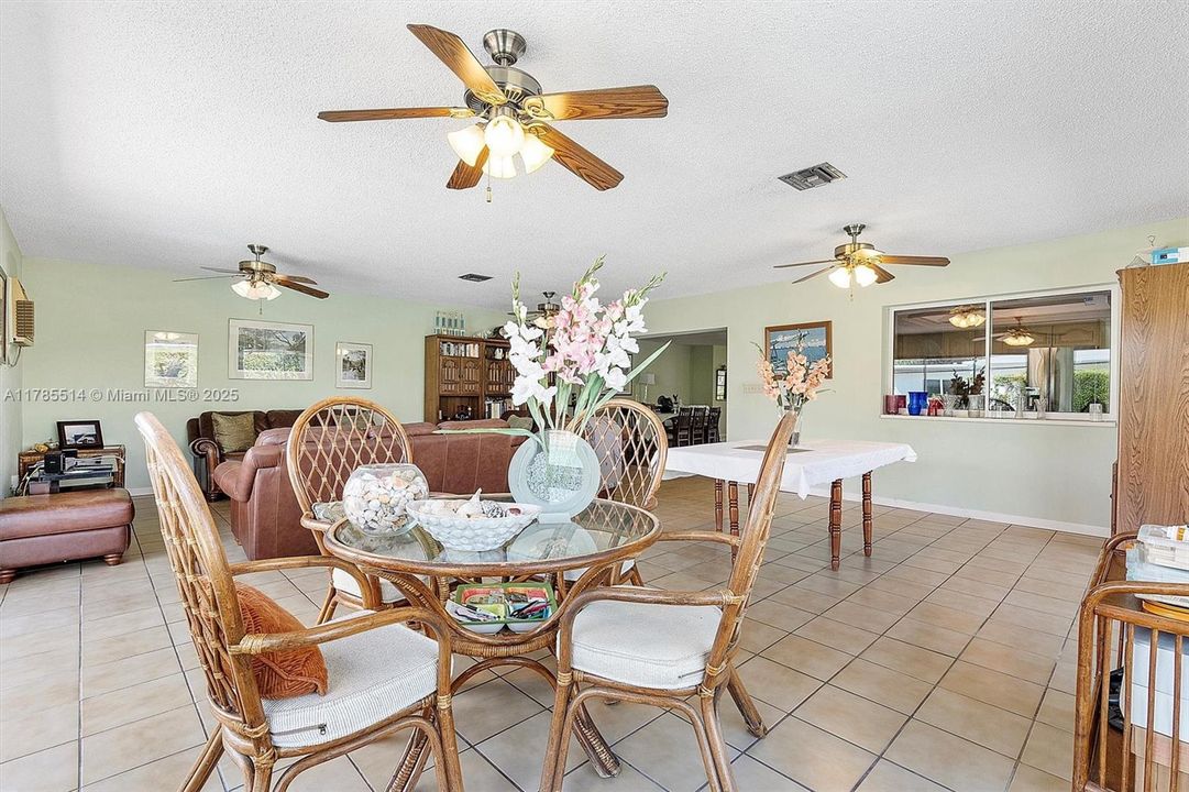 Recently Sold: $1,600,000 (3 beds, 3 baths, 2492 Square Feet)