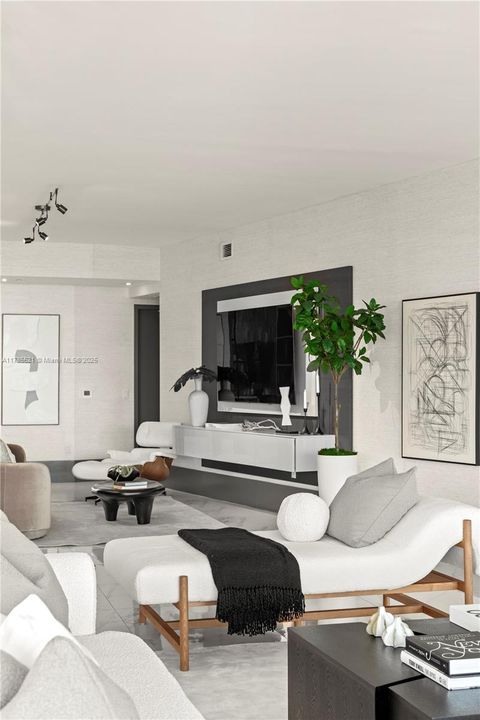 Recently Sold: $4,479,000 (4 beds, 5 baths, 4119 Square Feet)