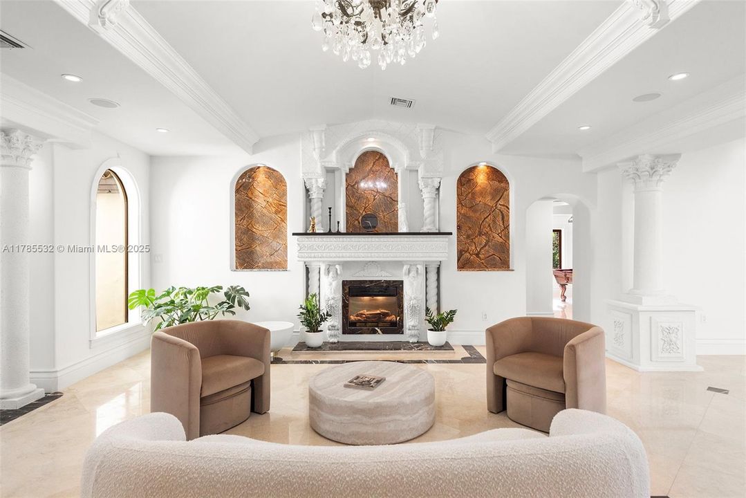 For Sale: $11,495,000 (9 beds, 8 baths, 0 Square Feet)