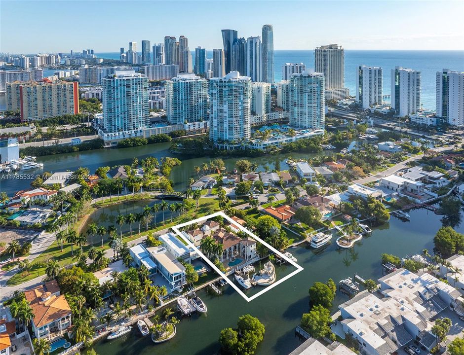 For Sale: $11,495,000 (9 beds, 8 baths, 0 Square Feet)