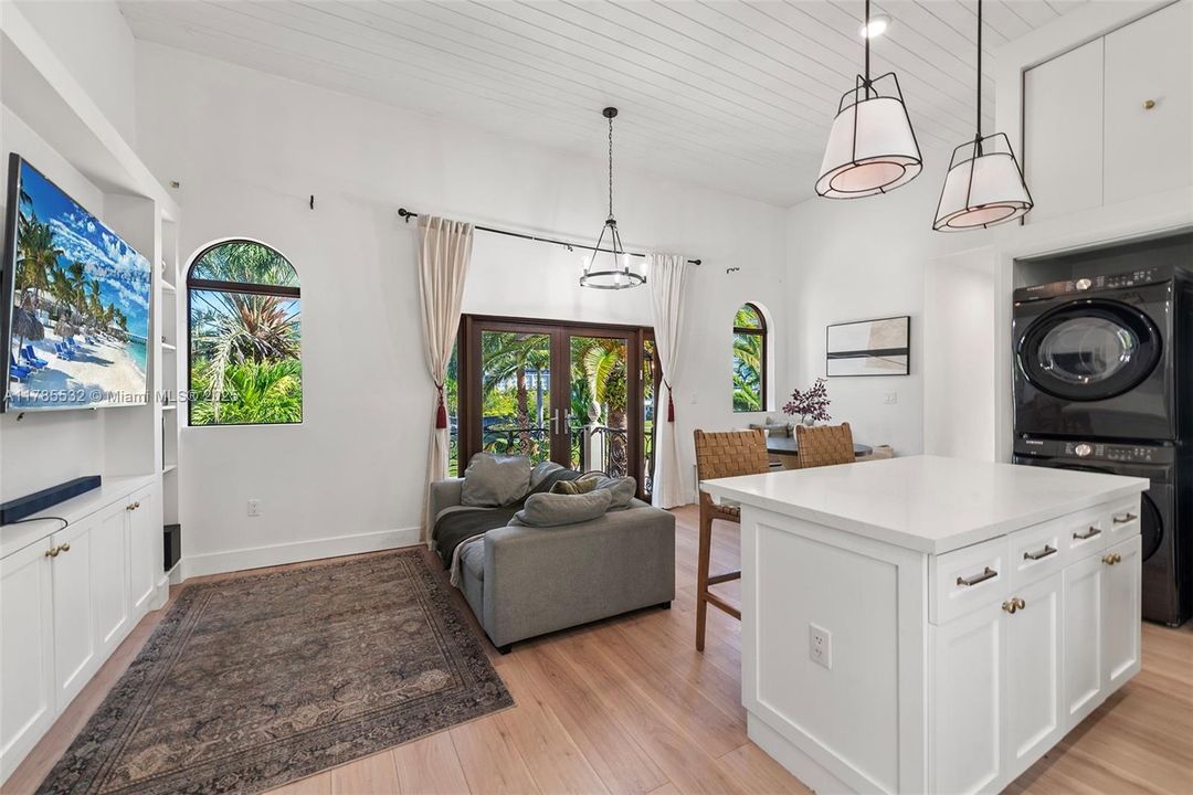 For Sale: $11,495,000 (9 beds, 8 baths, 0 Square Feet)