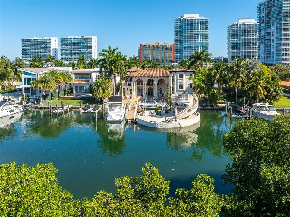 For Sale: $11,495,000 (9 beds, 8 baths, 0 Square Feet)