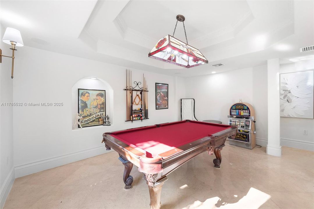 For Sale: $11,495,000 (9 beds, 8 baths, 0 Square Feet)