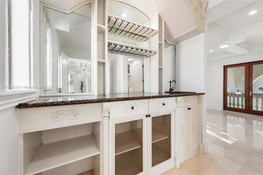 For Sale: $11,495,000 (9 beds, 8 baths, 0 Square Feet)