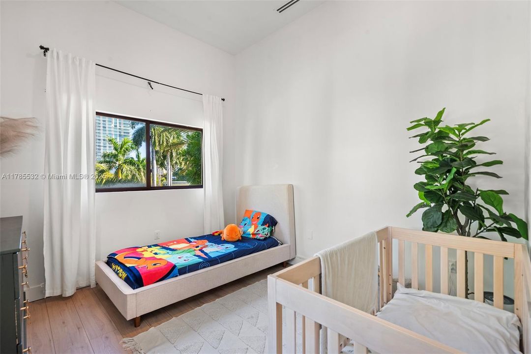 For Sale: $11,495,000 (9 beds, 8 baths, 0 Square Feet)