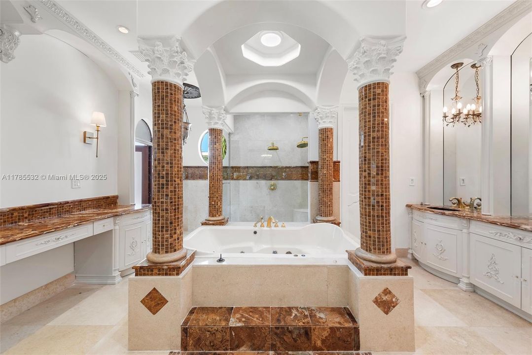 For Sale: $11,495,000 (9 beds, 8 baths, 0 Square Feet)