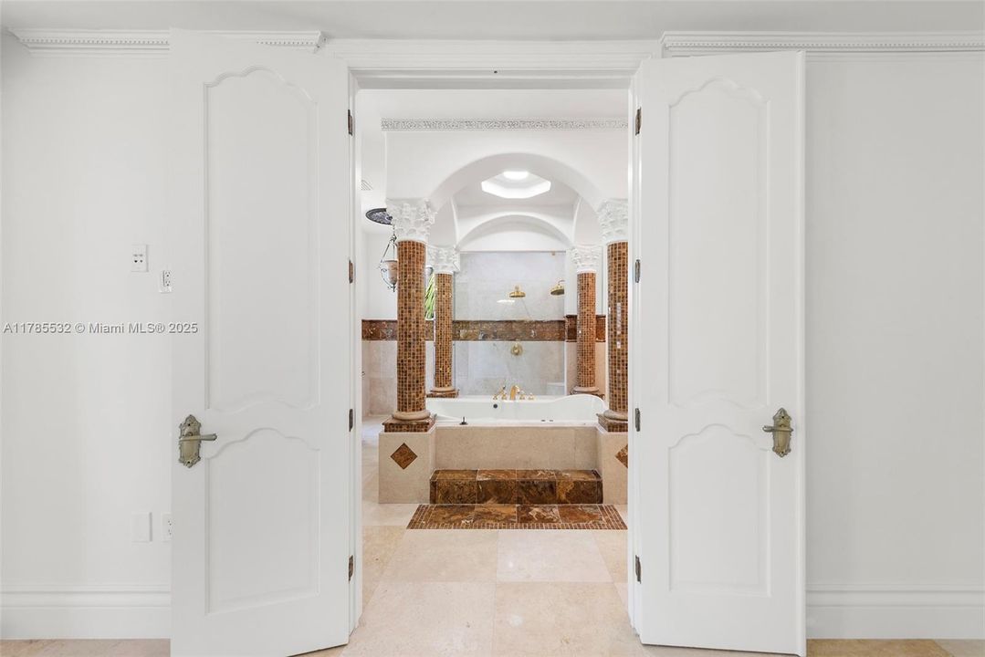 For Sale: $11,495,000 (9 beds, 8 baths, 0 Square Feet)