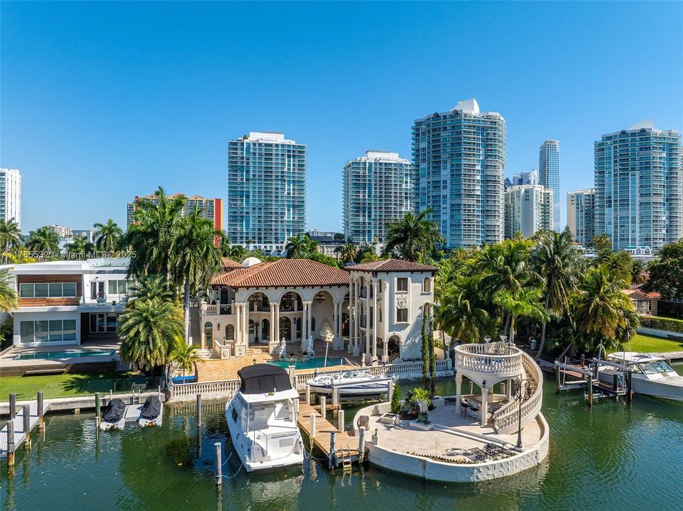 For Sale: $11,495,000 (9 beds, 8 baths, 0 Square Feet)