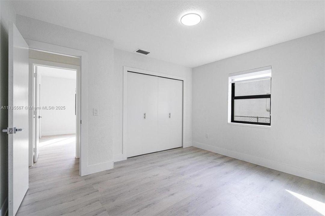 Vendido Recientemente: $499,000 (2 camas, 2 baños, 1166 Pies cuadrados)