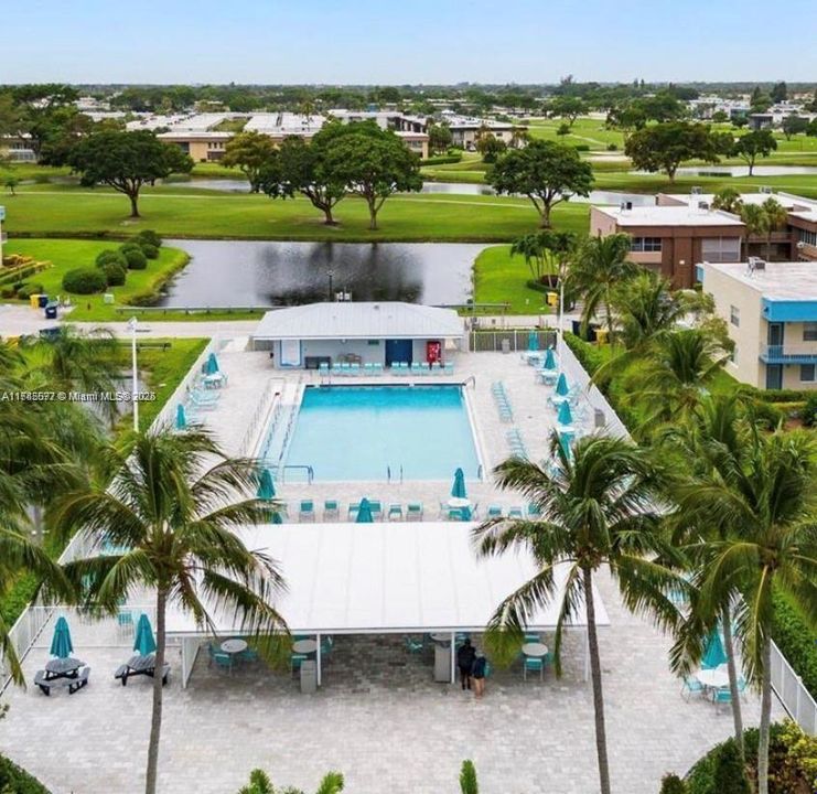 Vendido Recientemente: $119,000 (2 camas, 2 baños, 902 Pies cuadrados)