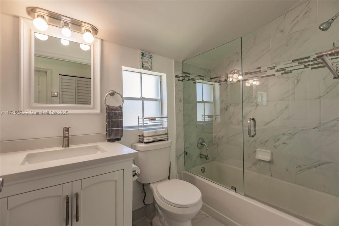 最近租的: $3,065 (3 贝兹, 2 浴室, 1636 平方英尺)