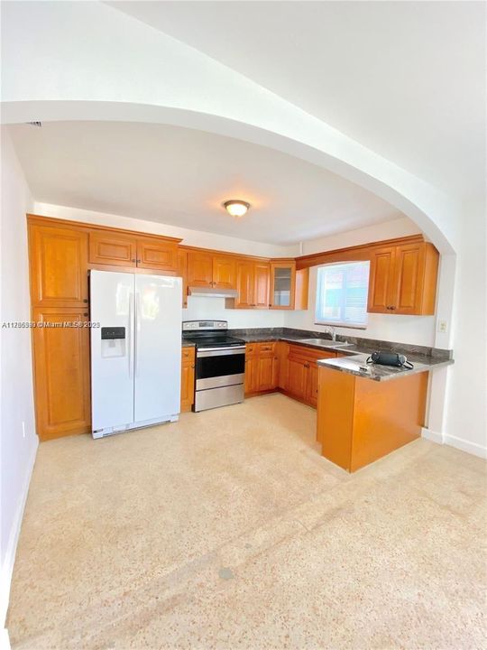 Недавно продано: $850,000 (0 спален, 0 ванн, 2346 Квадратных фут)