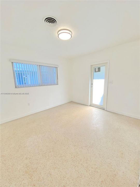 Недавно продано: $850,000 (0 спален, 0 ванн, 2346 Квадратных фут)