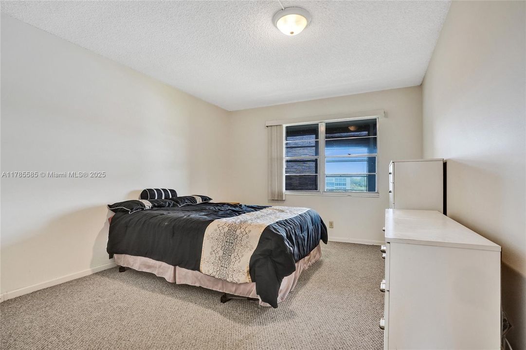 Vendido Recientemente: $85,000 (2 camas, 1 baños, 861 Pies cuadrados)