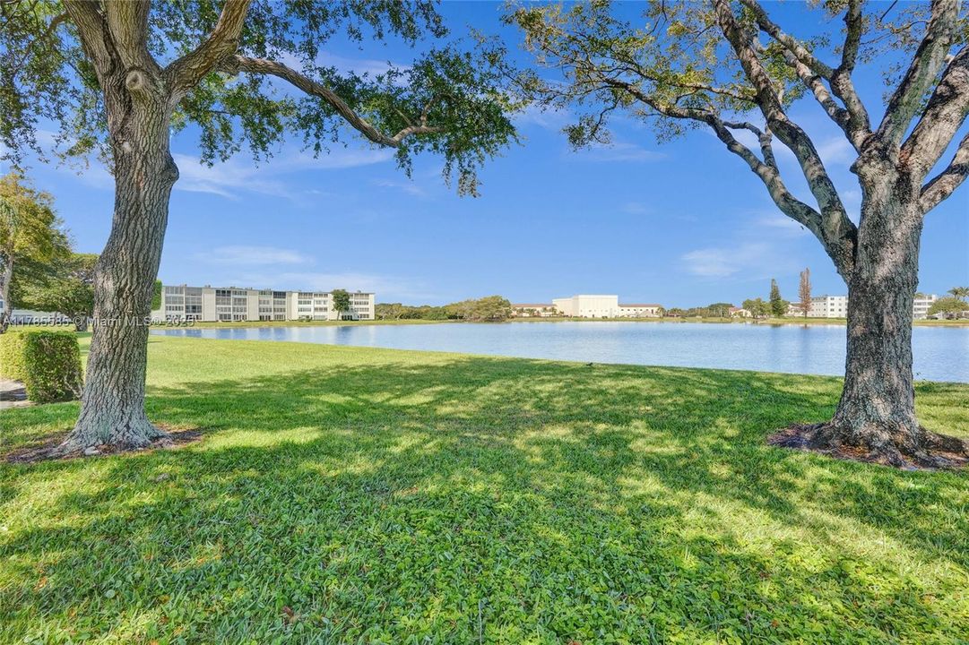 Vendido Recientemente: $85,000 (2 camas, 1 baños, 861 Pies cuadrados)