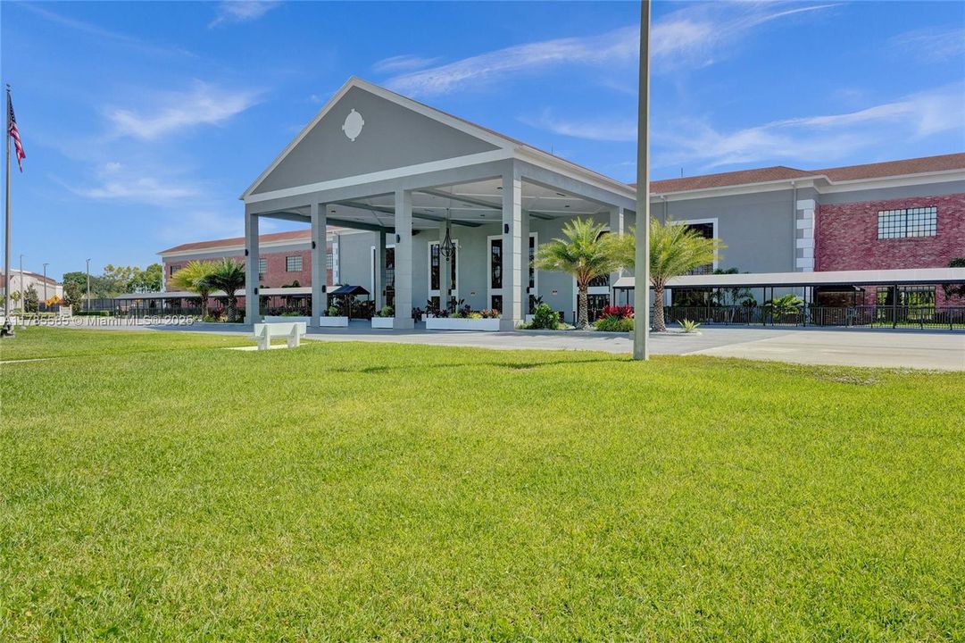 Vendido Recientemente: $85,000 (2 camas, 1 baños, 861 Pies cuadrados)