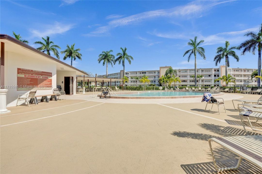 Vendido Recientemente: $85,000 (2 camas, 1 baños, 861 Pies cuadrados)