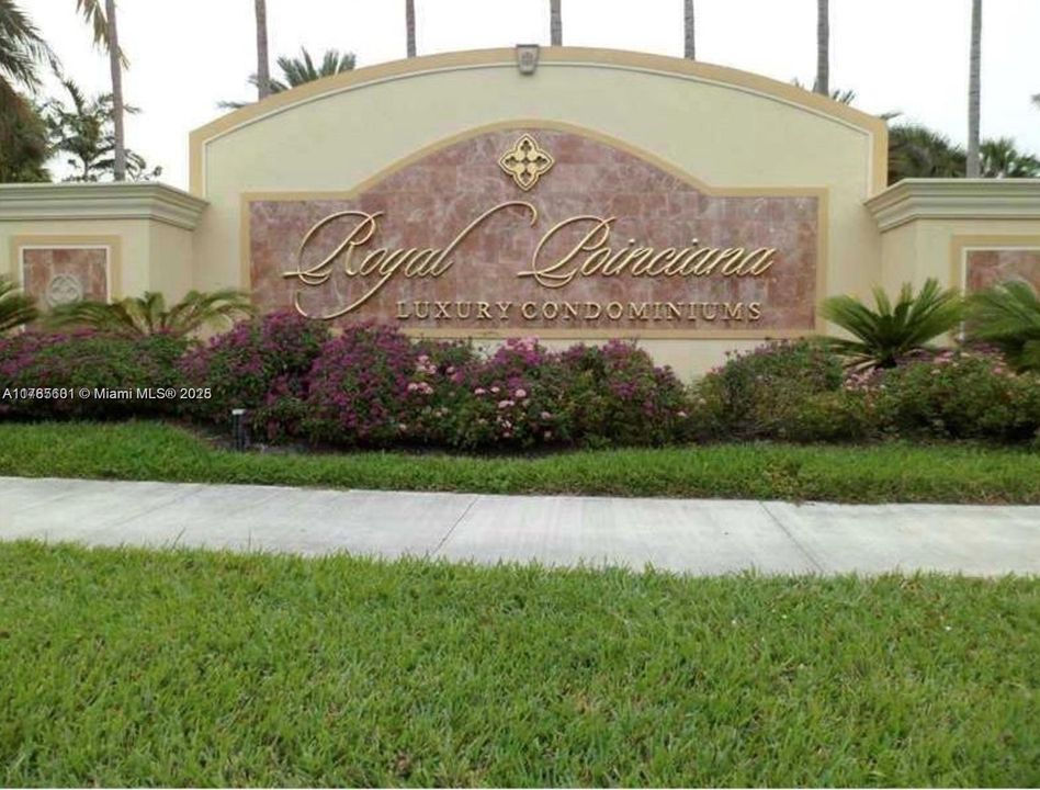 Recently Rented: $1,550 (1 beds, 1 baths, 813 Square Feet)