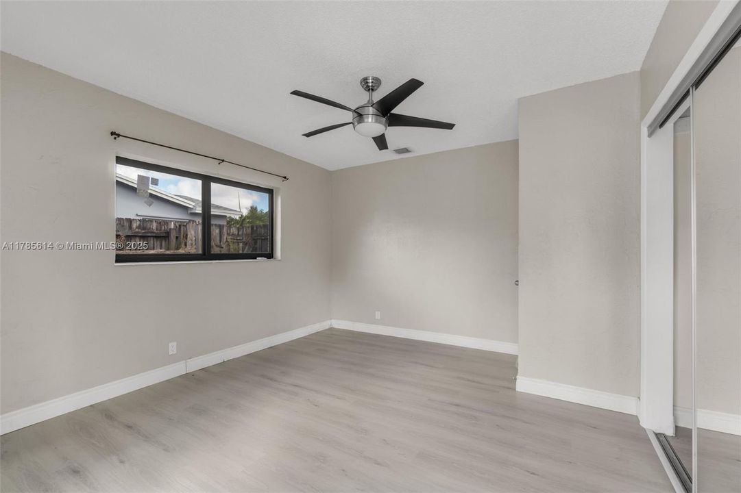 Recently Sold: $539,000 (3 beds, 2 baths, 1335 Square Feet)