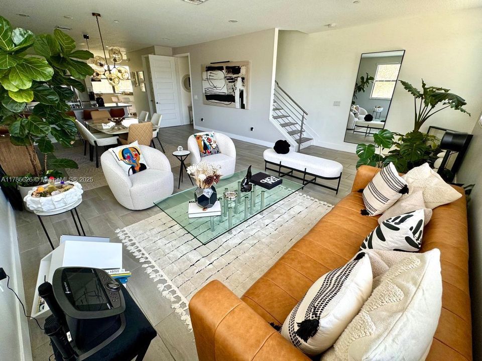 Recently Rented: $4,350 (3 beds, 3 baths, 2701 Square Feet)