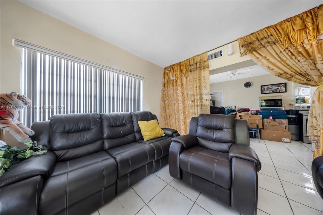 Vendido Recientemente: $4,950,000 (0 camas, 0 baños, 0 Pies cuadrados)