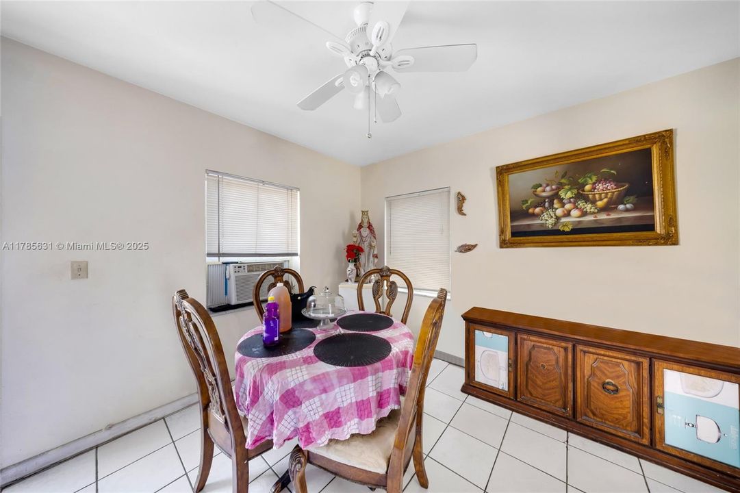 Vendido Recientemente: $4,950,000 (0 camas, 0 baños, 0 Pies cuadrados)