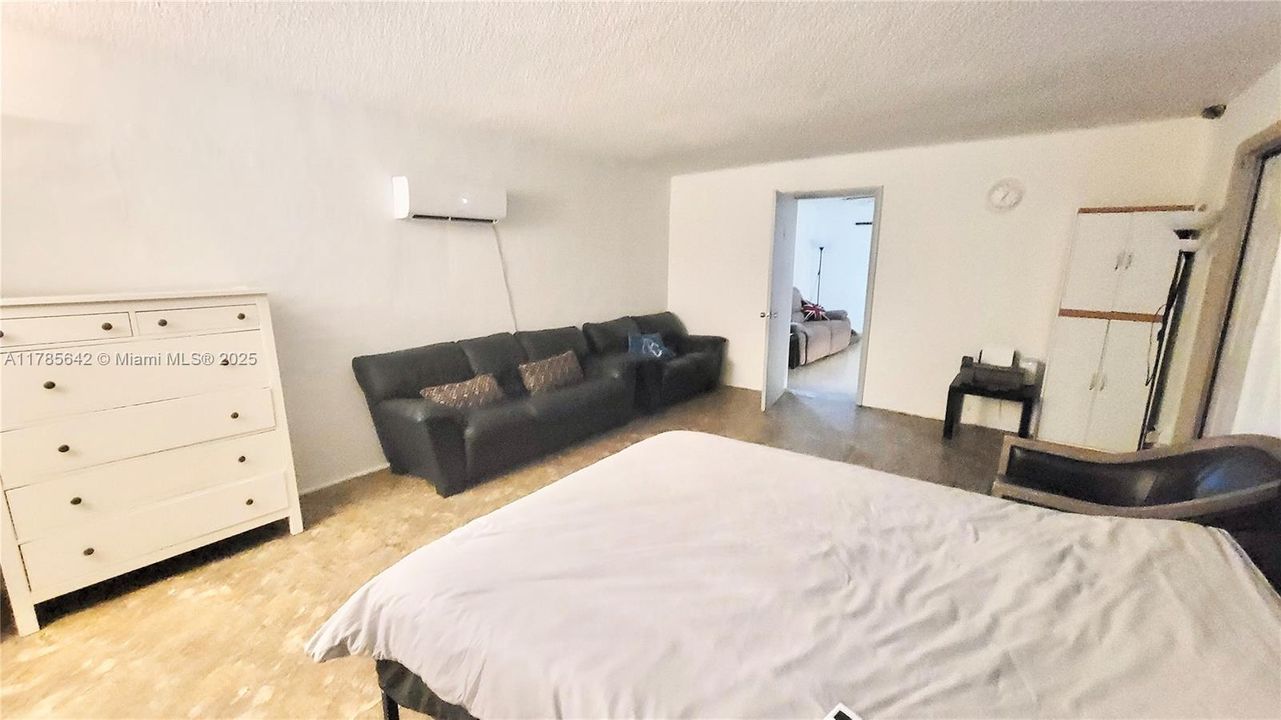Vendido Recientemente: $390,000 (2 camas, 1 baños, 1129 Pies cuadrados)
