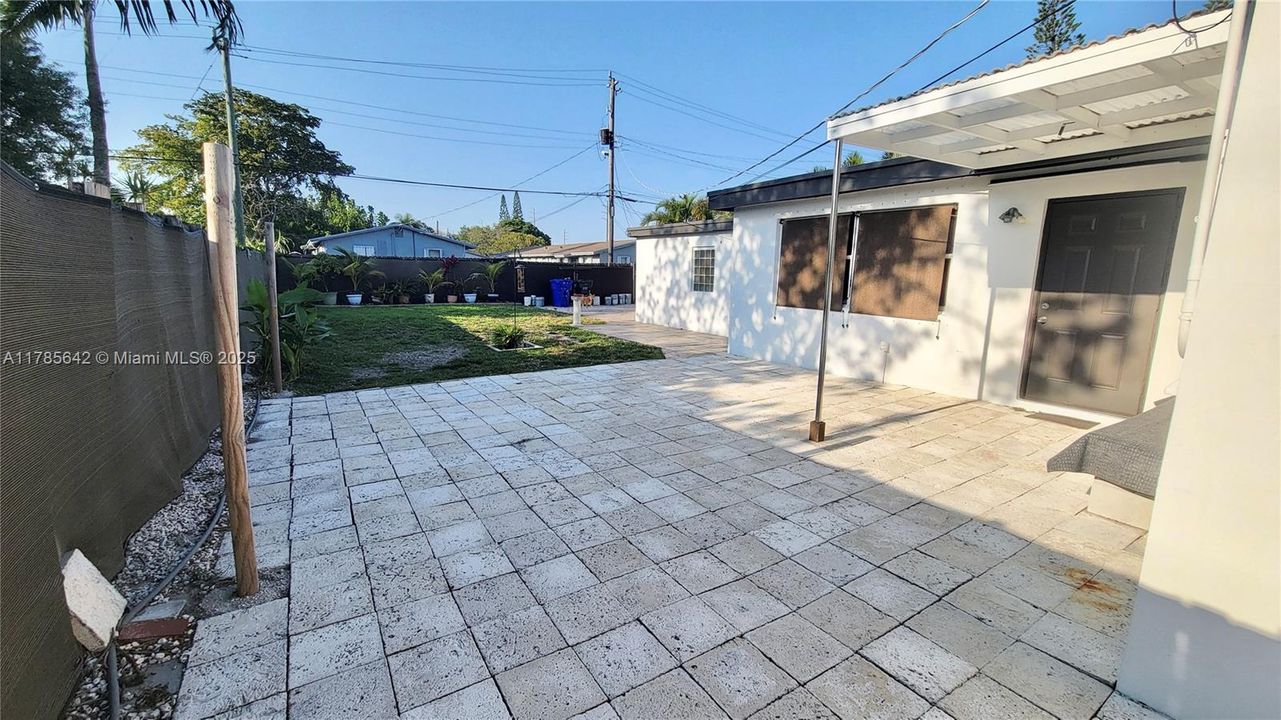 Vendido Recientemente: $390,000 (2 camas, 1 baños, 1129 Pies cuadrados)