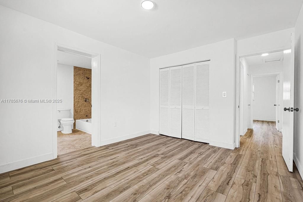 Recientemente alquilado: $3,900 (4 camas, 2 baños, 1710 Pies cuadrados)