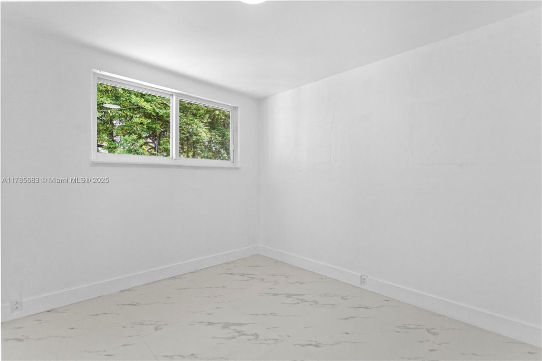 Vendido Recientemente: $590,000 (4 camas, 2 baños, 1482 Pies cuadrados)