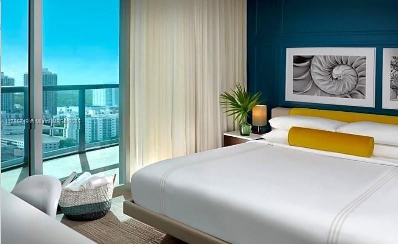 Recently Sold: $514,000 (2 beds, 2 baths, 908 Square Feet)