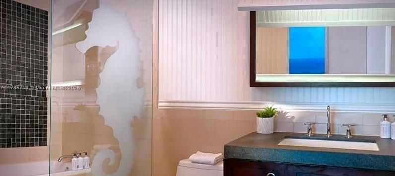 Recently Sold: $514,000 (2 beds, 2 baths, 908 Square Feet)