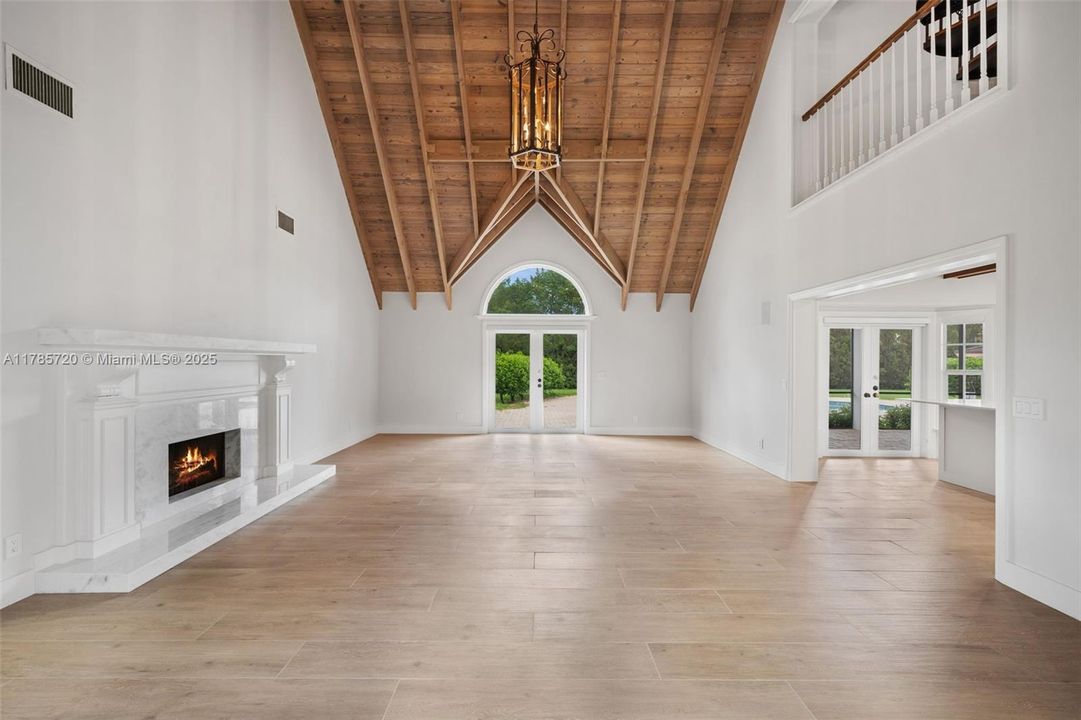 For Sale: $5,800,000 (5 beds, 5 baths, 5424 Square Feet)