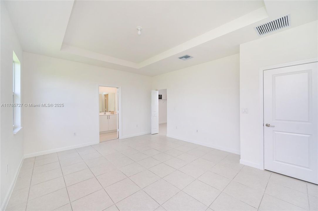 Недавно арендовано: $3,900 (3 спален, 2 ванн, 2086 Квадратных фут)