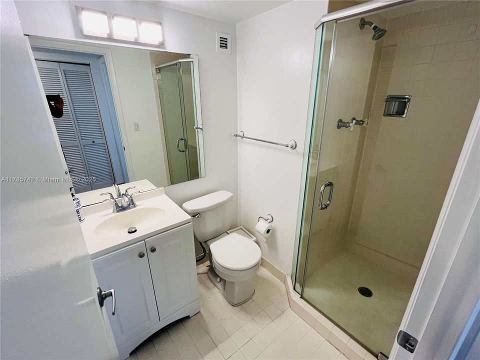 最近租的: $3,495 (2 贝兹, 2 浴室, 1030 平方英尺)