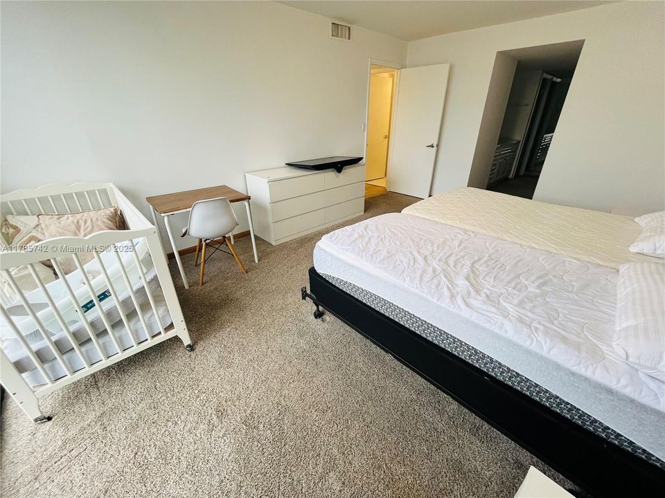 最近租的: $3,495 (2 贝兹, 2 浴室, 1030 平方英尺)