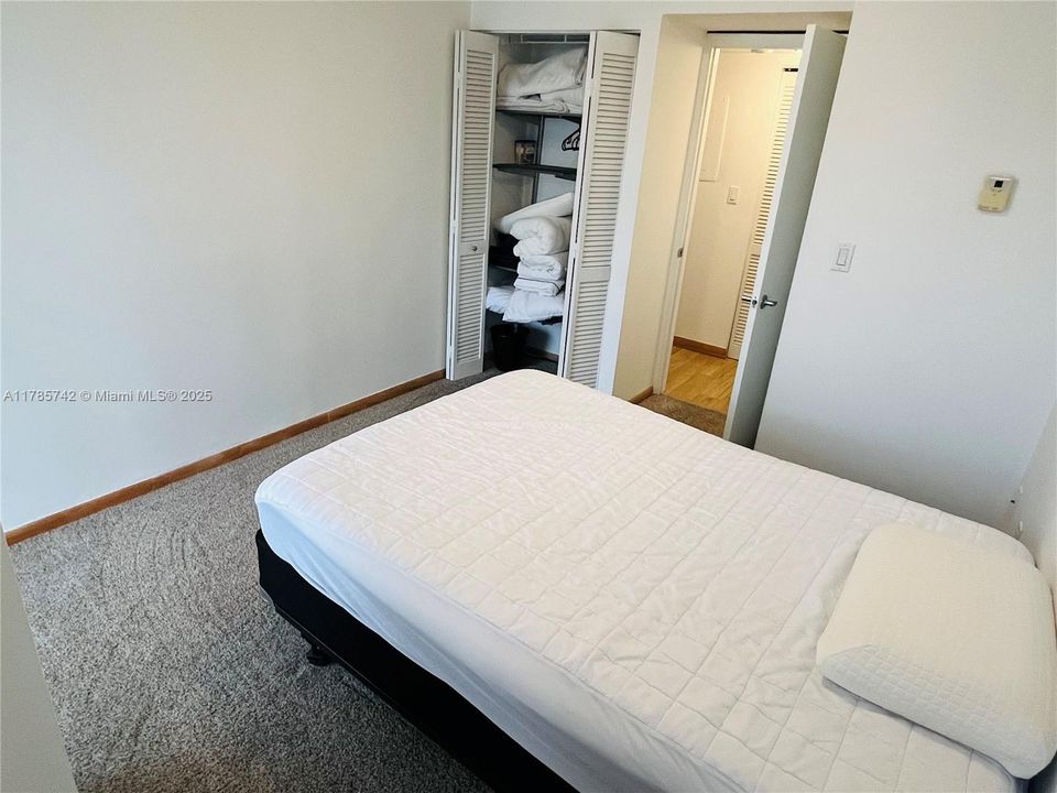 最近租的: $3,495 (2 贝兹, 2 浴室, 1030 平方英尺)