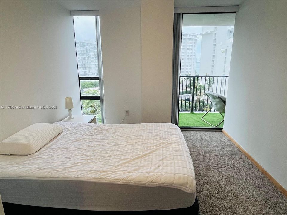 最近租的: $3,495 (2 贝兹, 2 浴室, 1030 平方英尺)