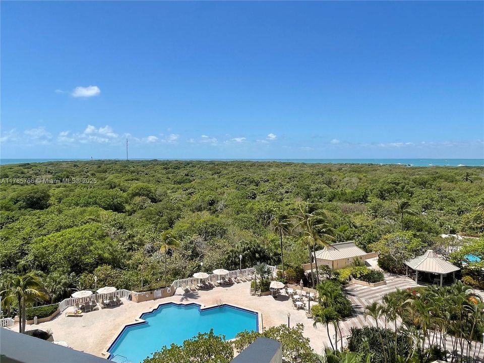 For Sale: $1,195,000 (2 beds, 2 baths, 1409 Square Feet)