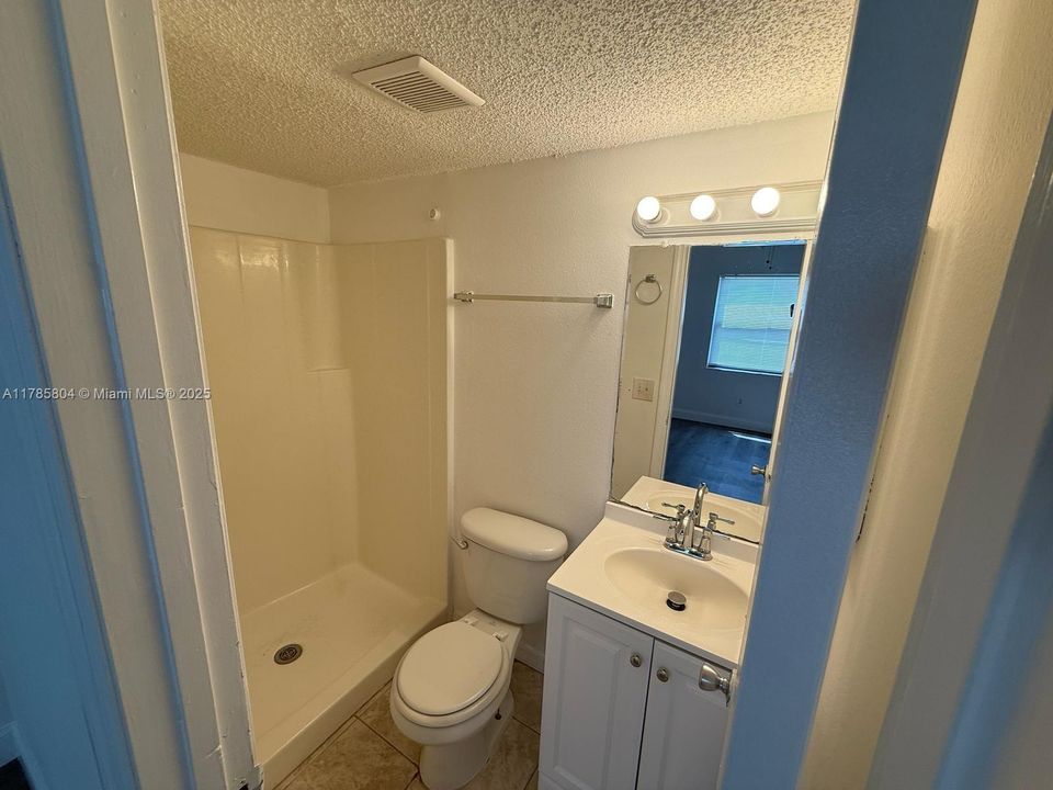 Recientemente alquilado: $1,600 (2 camas, 2 baños, 744 Pies cuadrados)