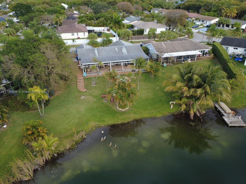 Recently Sold: $749,900 (4 beds, 2 baths, 1924 Square Feet)