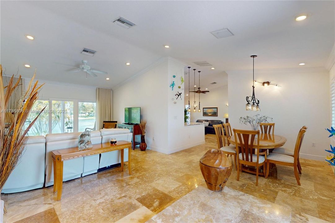 Recently Sold: $749,900 (4 beds, 2 baths, 1924 Square Feet)