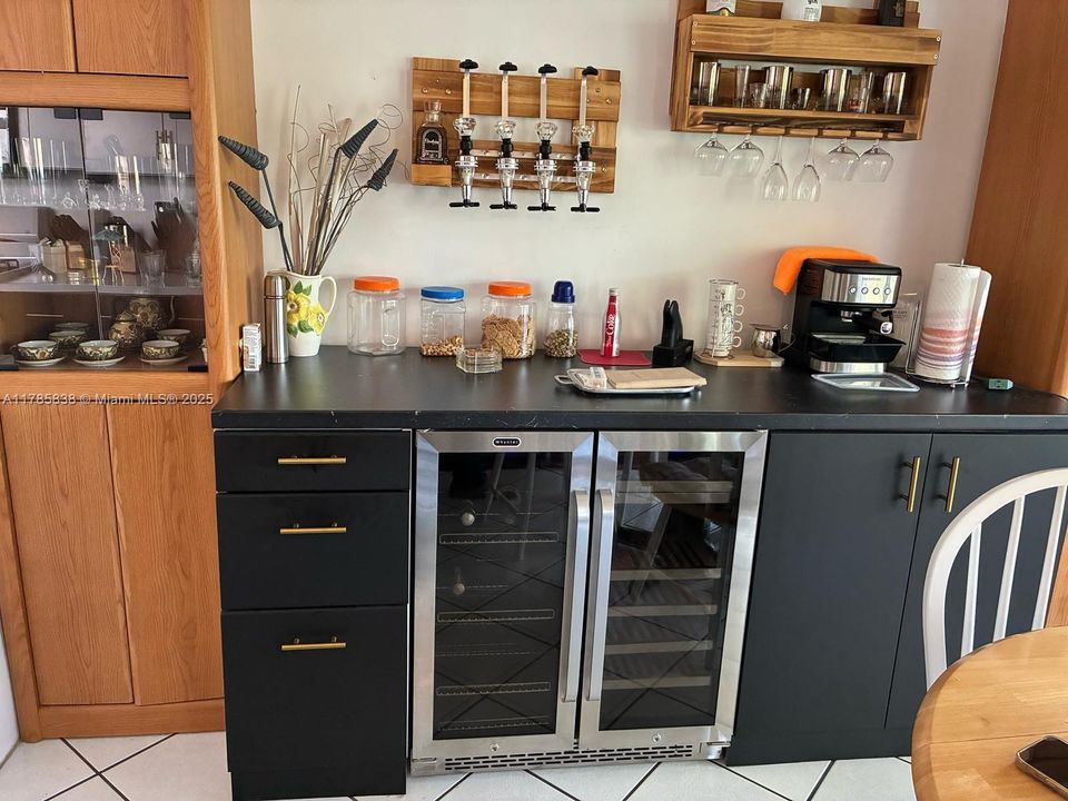 Recently Sold: $540,000 (3 beds, 2 baths, 1703 Square Feet)