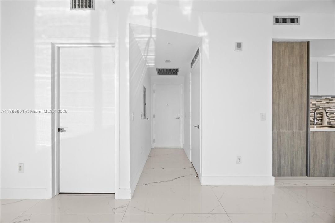 На продажу: $790,000 (1 спален, 2 ванн, 944 Квадратных фут)