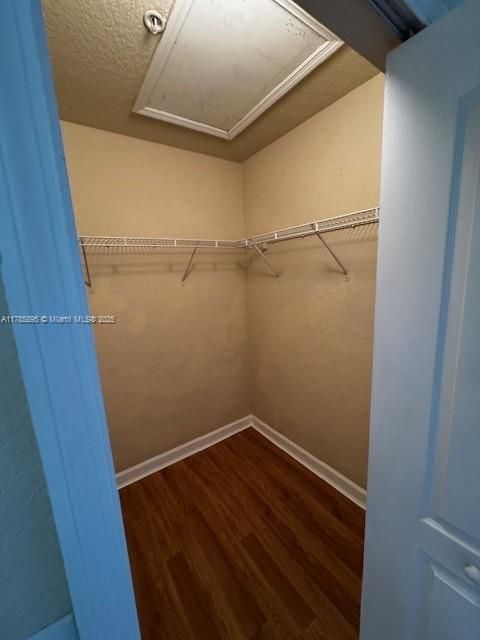 待售: $269,000 (2 贝兹, 2 浴室, 1282 平方英尺)