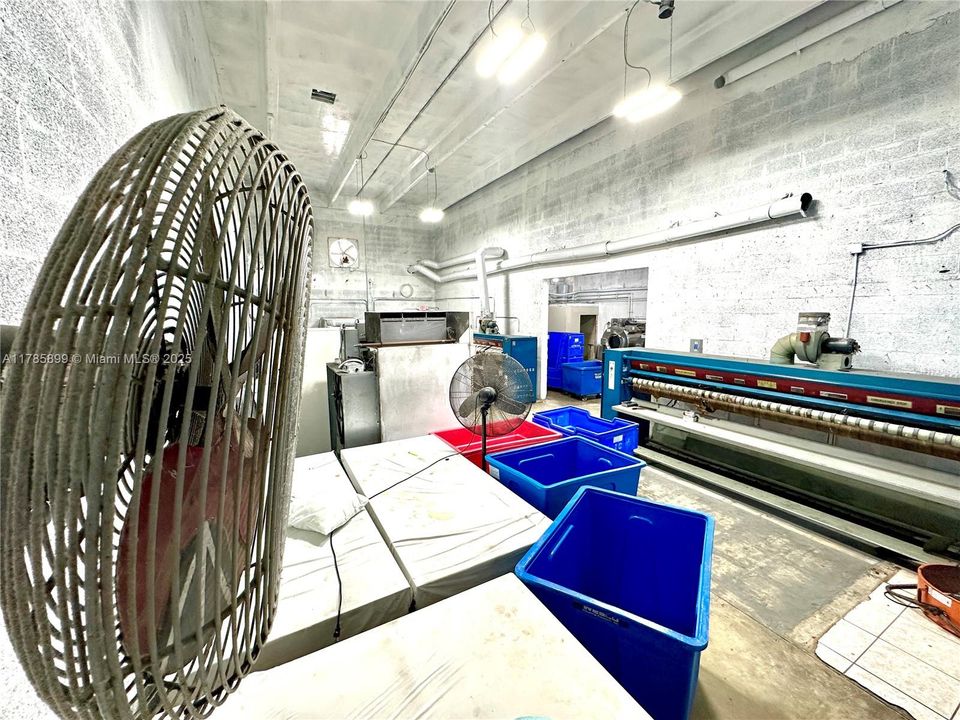 待售: $399,000 (0 贝兹, 0 浴室, 0 平方英尺)