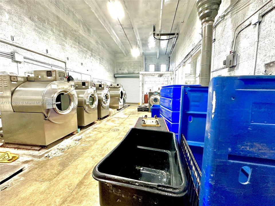 待售: $399,000 (0 贝兹, 0 浴室, 0 平方英尺)