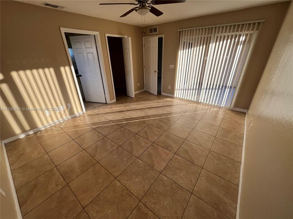 Недавно арендовано: $1,500 (3 спален, 2 ванн, 1582 Квадратных фут)